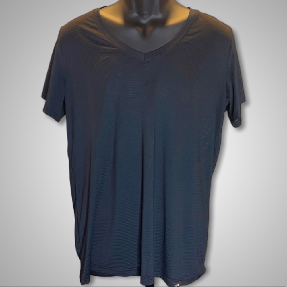 [The North Face] - V-Neck Shirt
